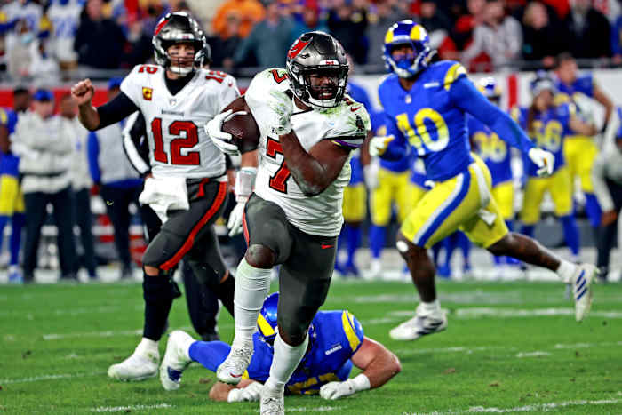 Buccaneers Leonard Fournette vs Los Angeles Rams